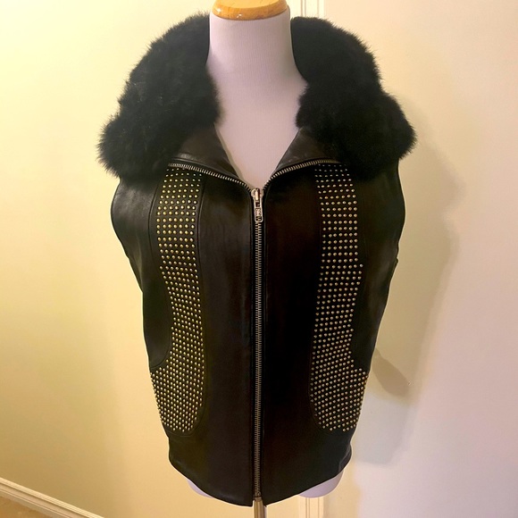 Ernte genuine leather vest with gold stud detail - Picture 3 of 16